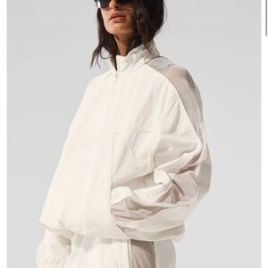 ALO Yoga Origin Full Zip Track Jacket Ivory XS NWT.